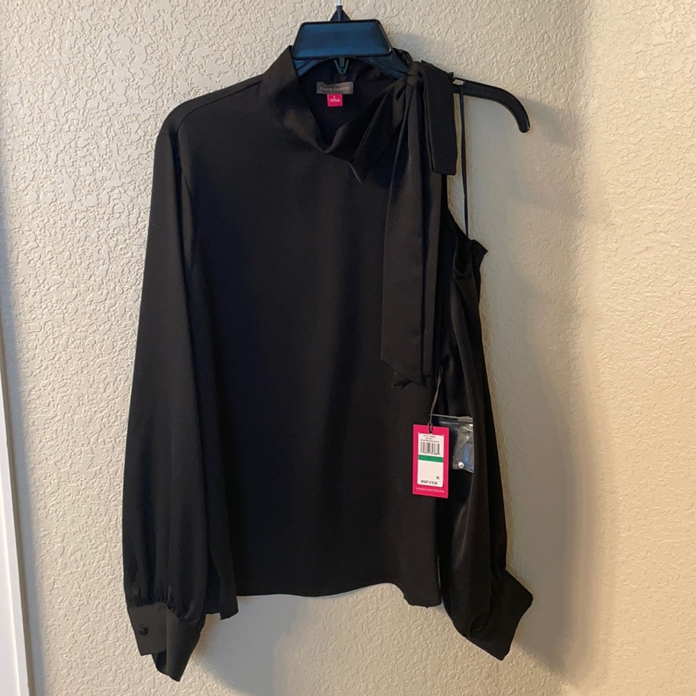 Brand New Cold Shoulder Vince Camuto Shirt.